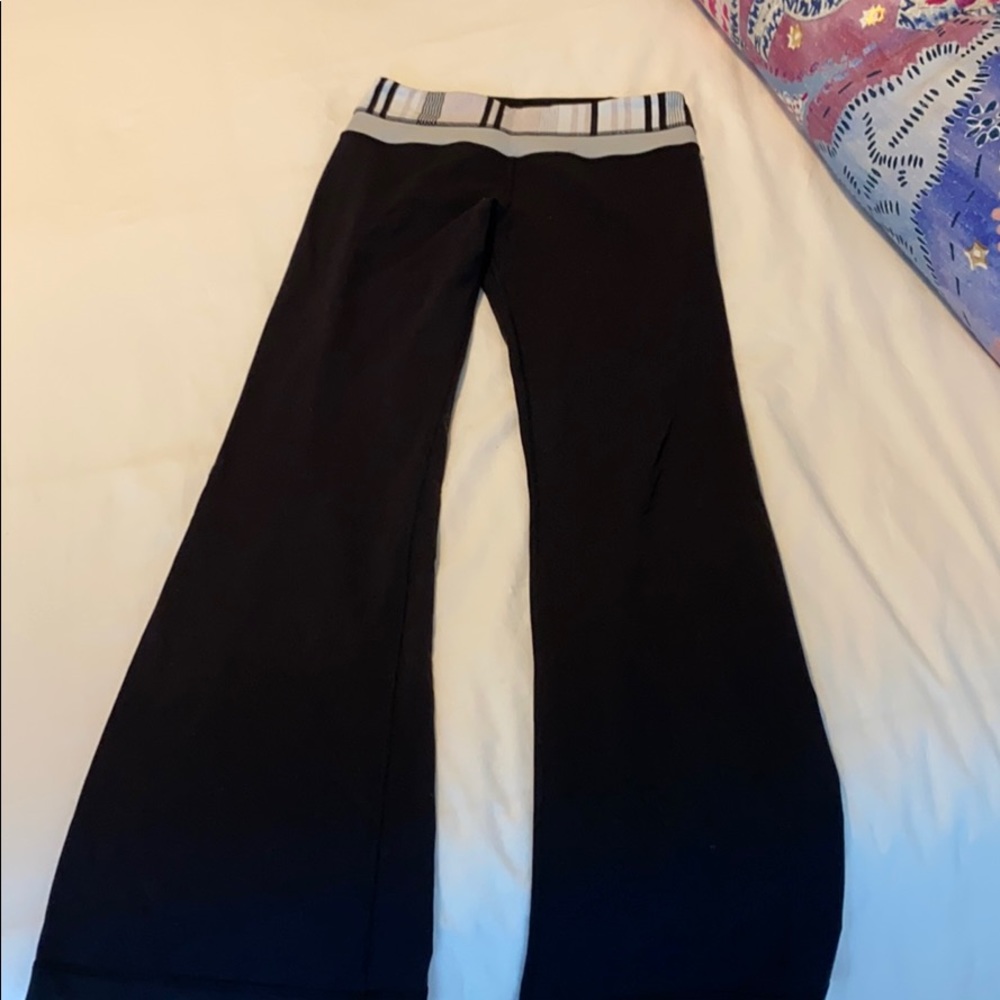 Lululemon Groove Pant Flare